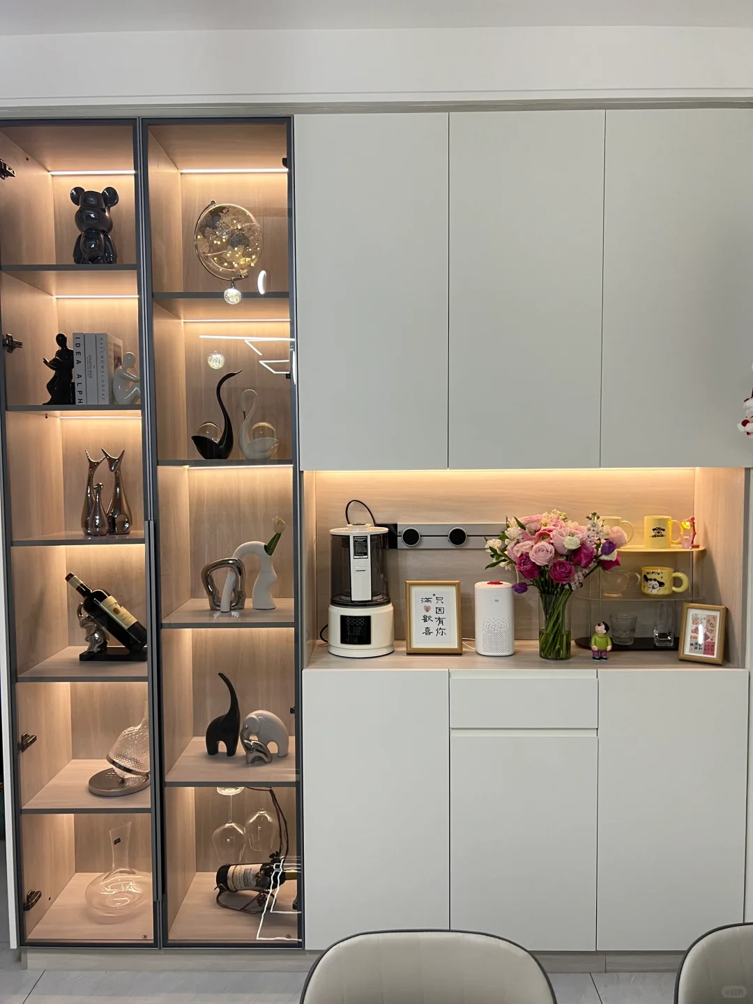 ✨餐边柜+酒柜布置｜我家的小确幸角落?