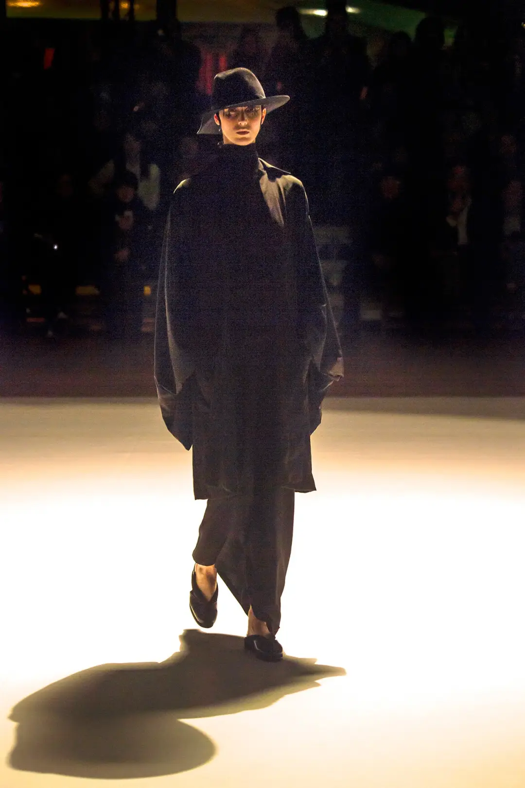 Yohji Yamamoto 古希腊残骸