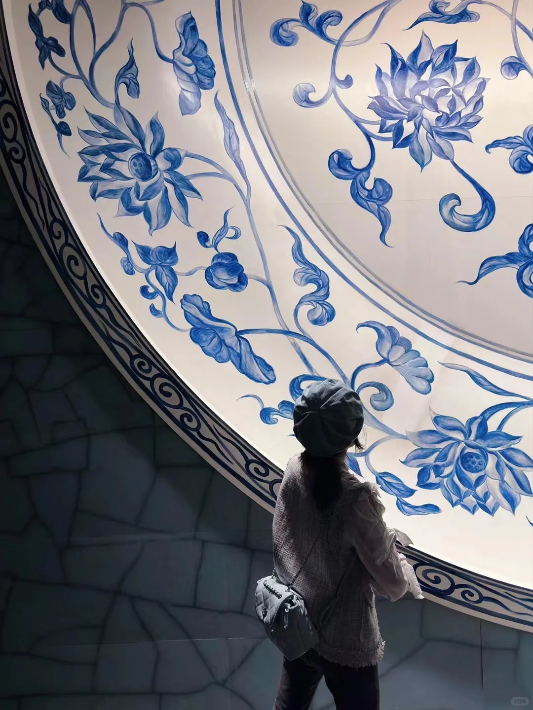 沈阳怎么逛·辽博跨越时空的对望 一眼万年?