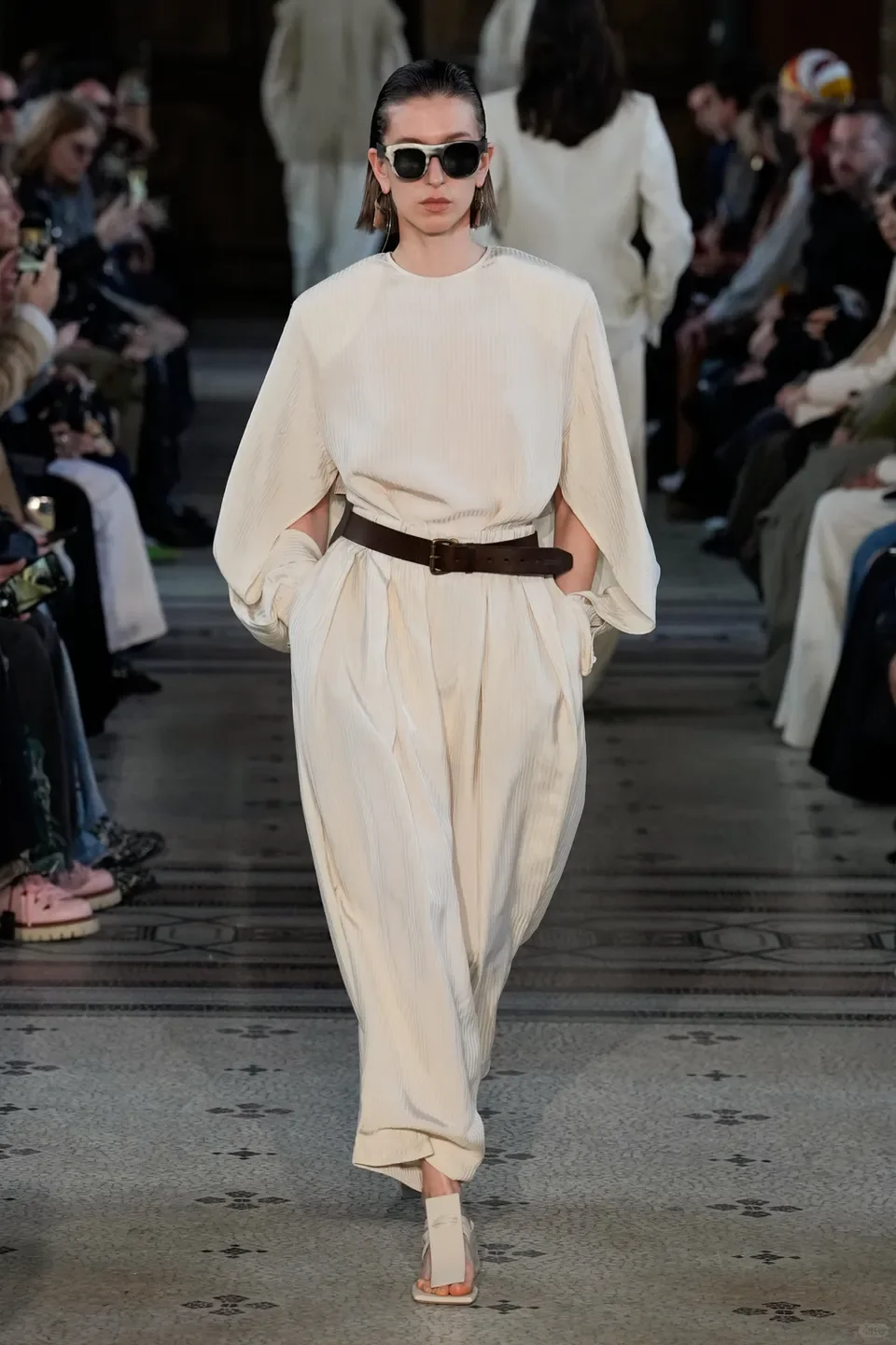 UMA WANG 2026 SS 东方禅意与西方剪裁