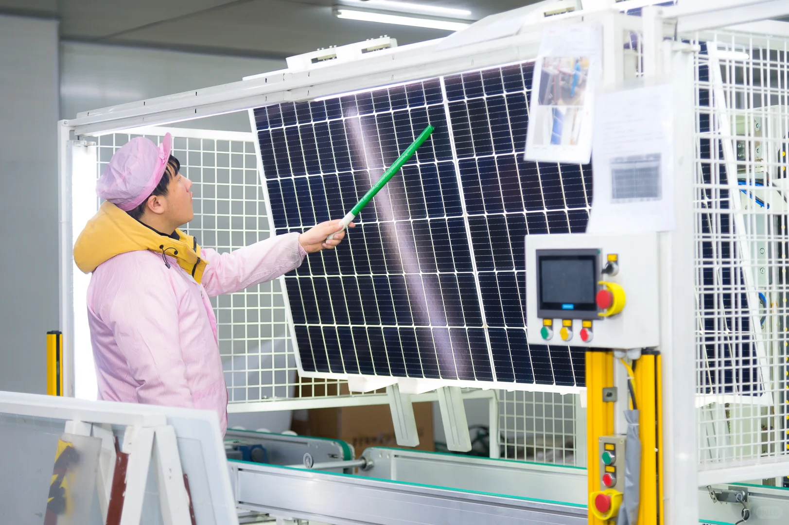 太阳能光伏组件工厂日记