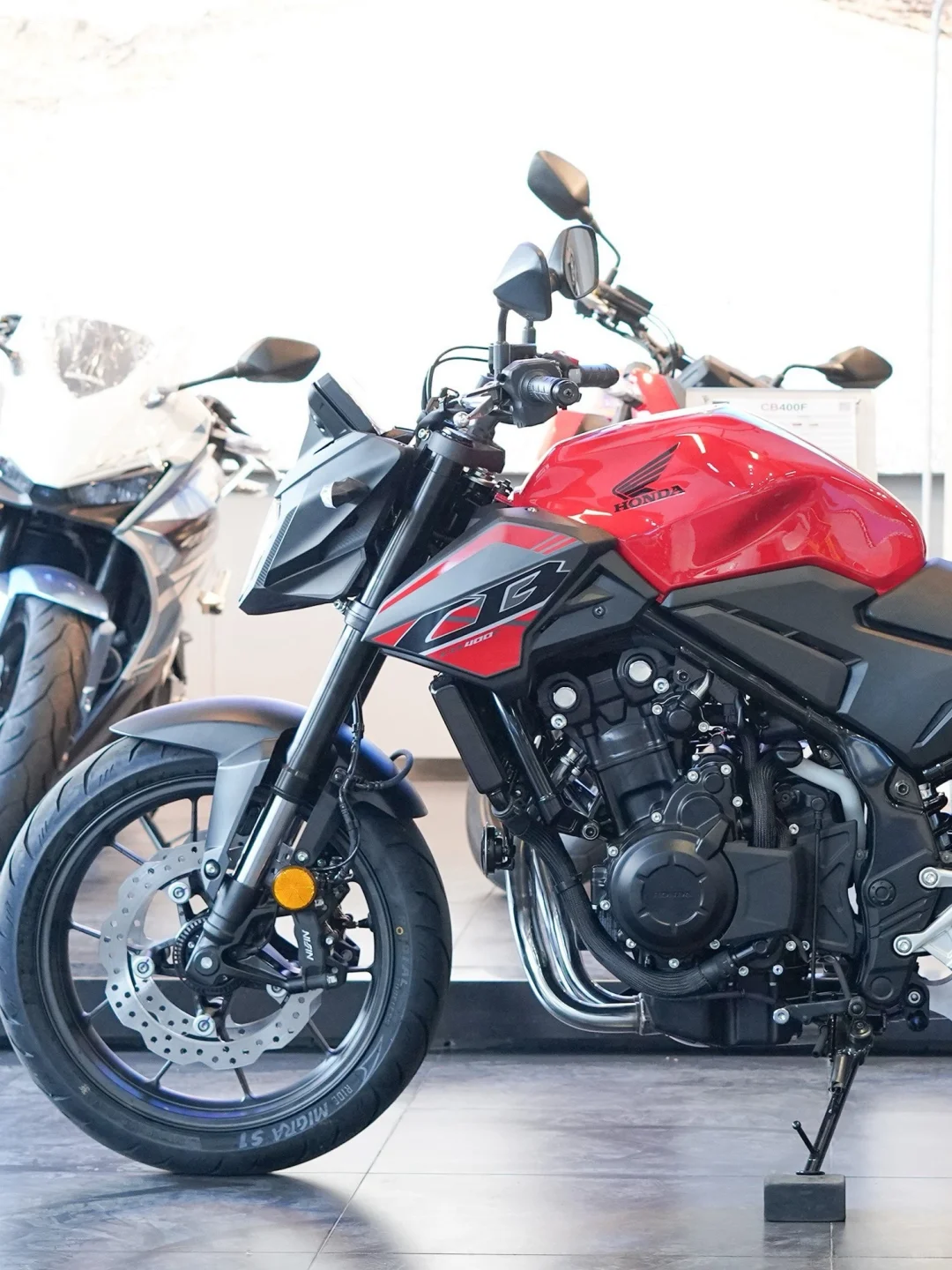 每天了解一台车:CB 400 F ?️