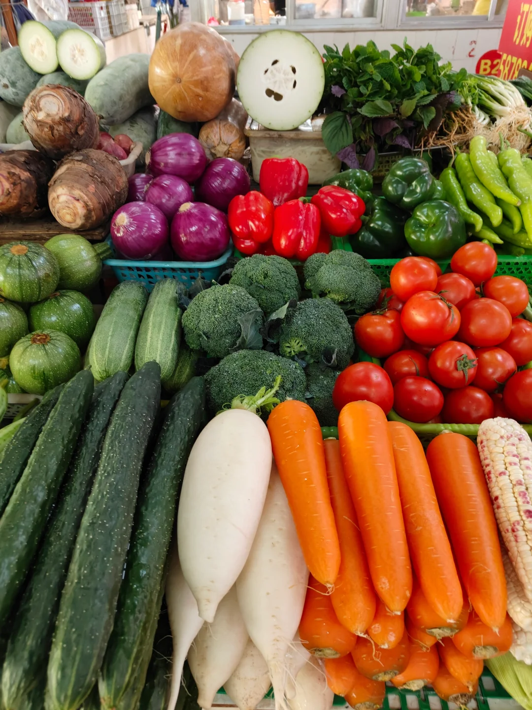 百色龙景菜市场越看越治愈的菜，忍不住拍拍