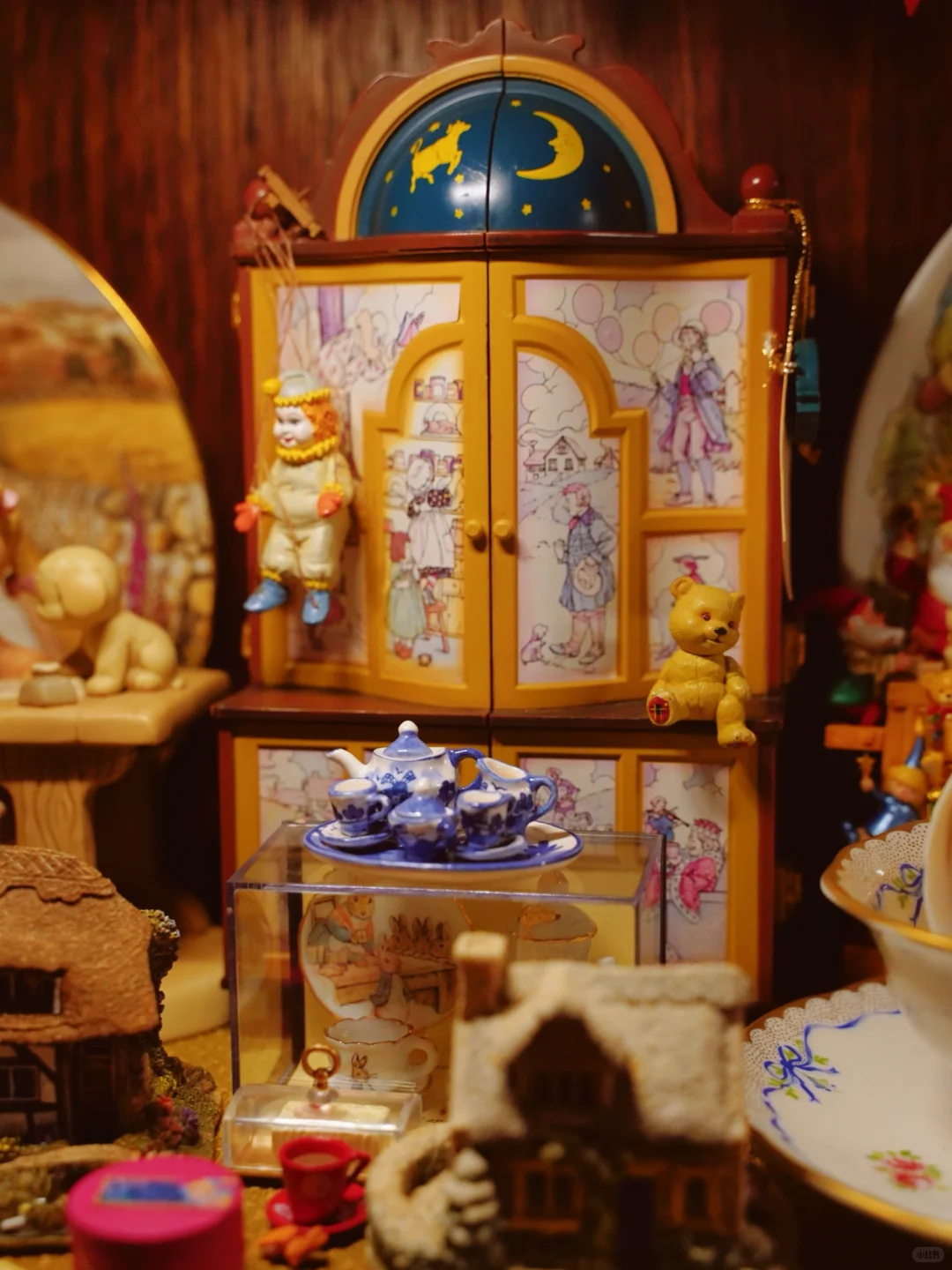 路过一家中古玩具店的柜子挪不开眼?