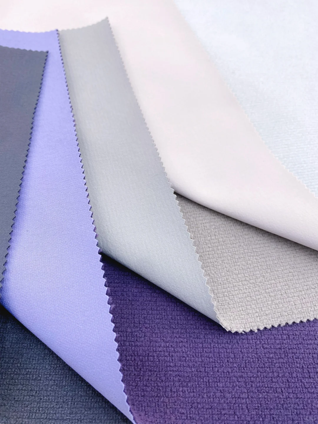 始祖鸟Gammma｜软壳保暖冲锋衣