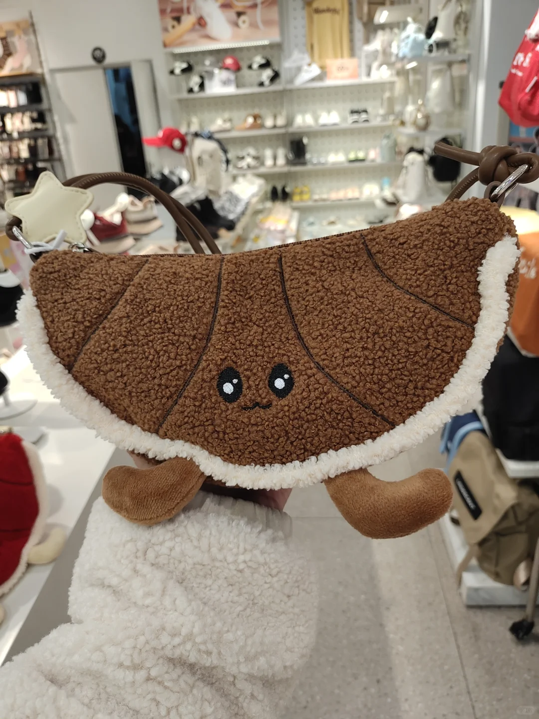 毛搭子派对来啦！把所有毛茸茸都裹进冬天里