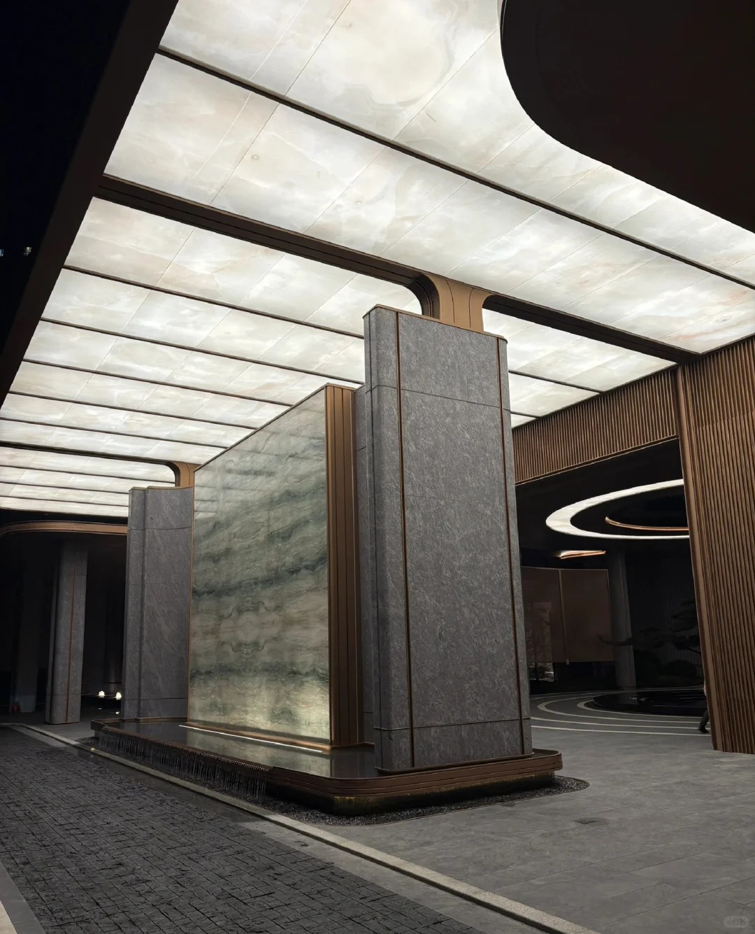 长沙华润 冠美乐超薄天然透光玉石