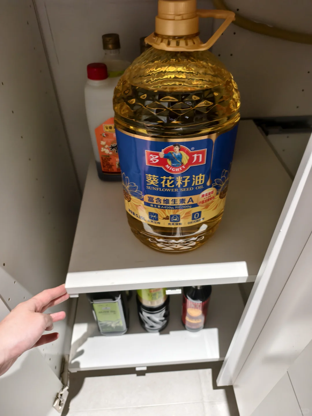 宜家推车调味料收纳，转角柜的完美方案