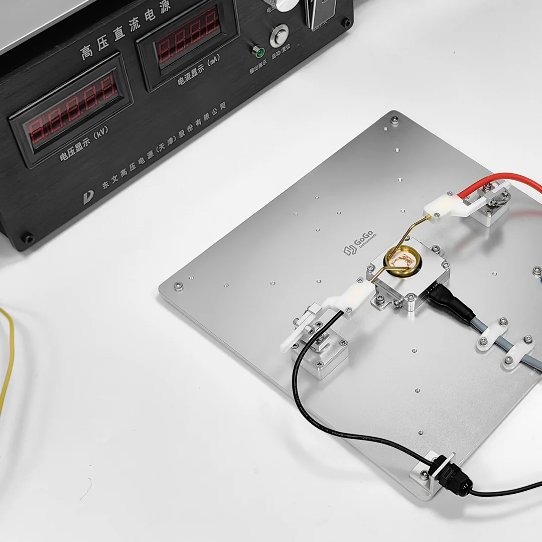 为石家庄铁道大学交付电介质充放电测试系统