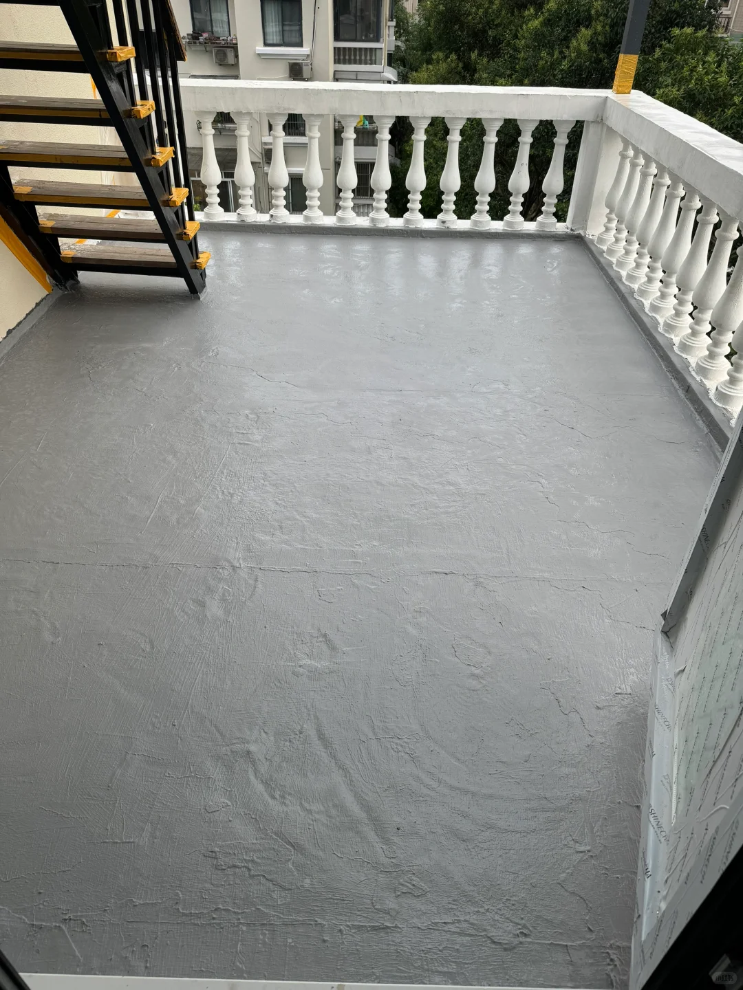 一波三折的露台防水