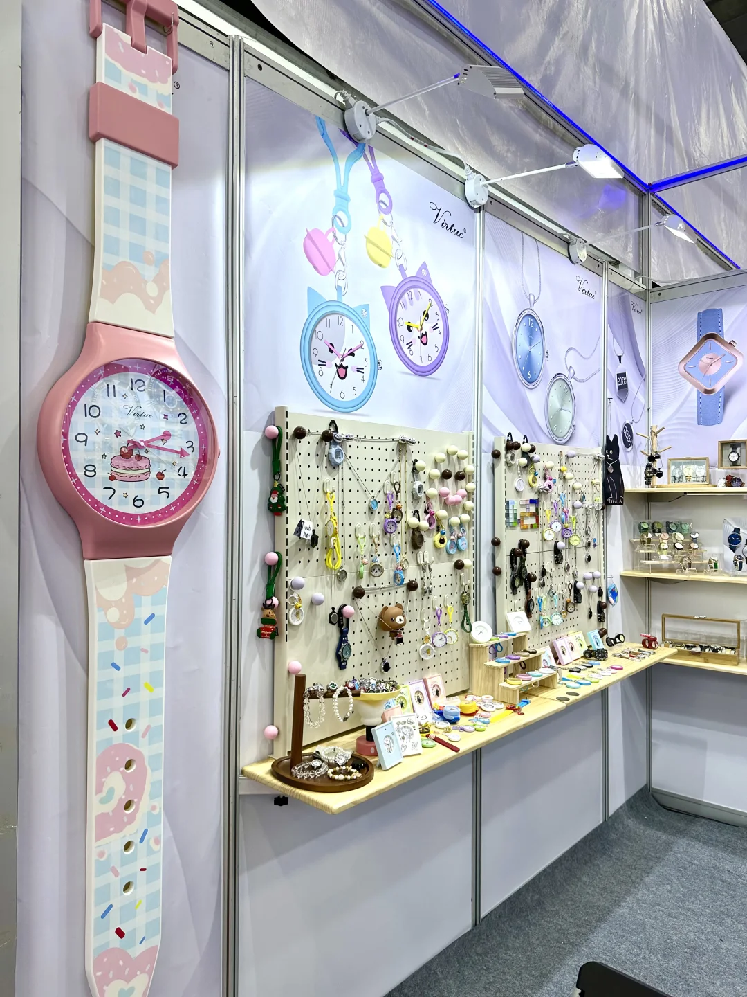 你这个展位是想考研吗?