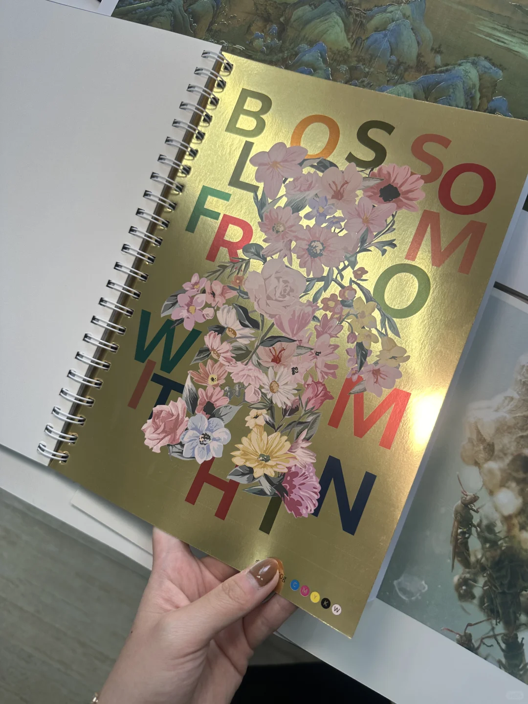 艺术家的平面设计｜数码专色运用