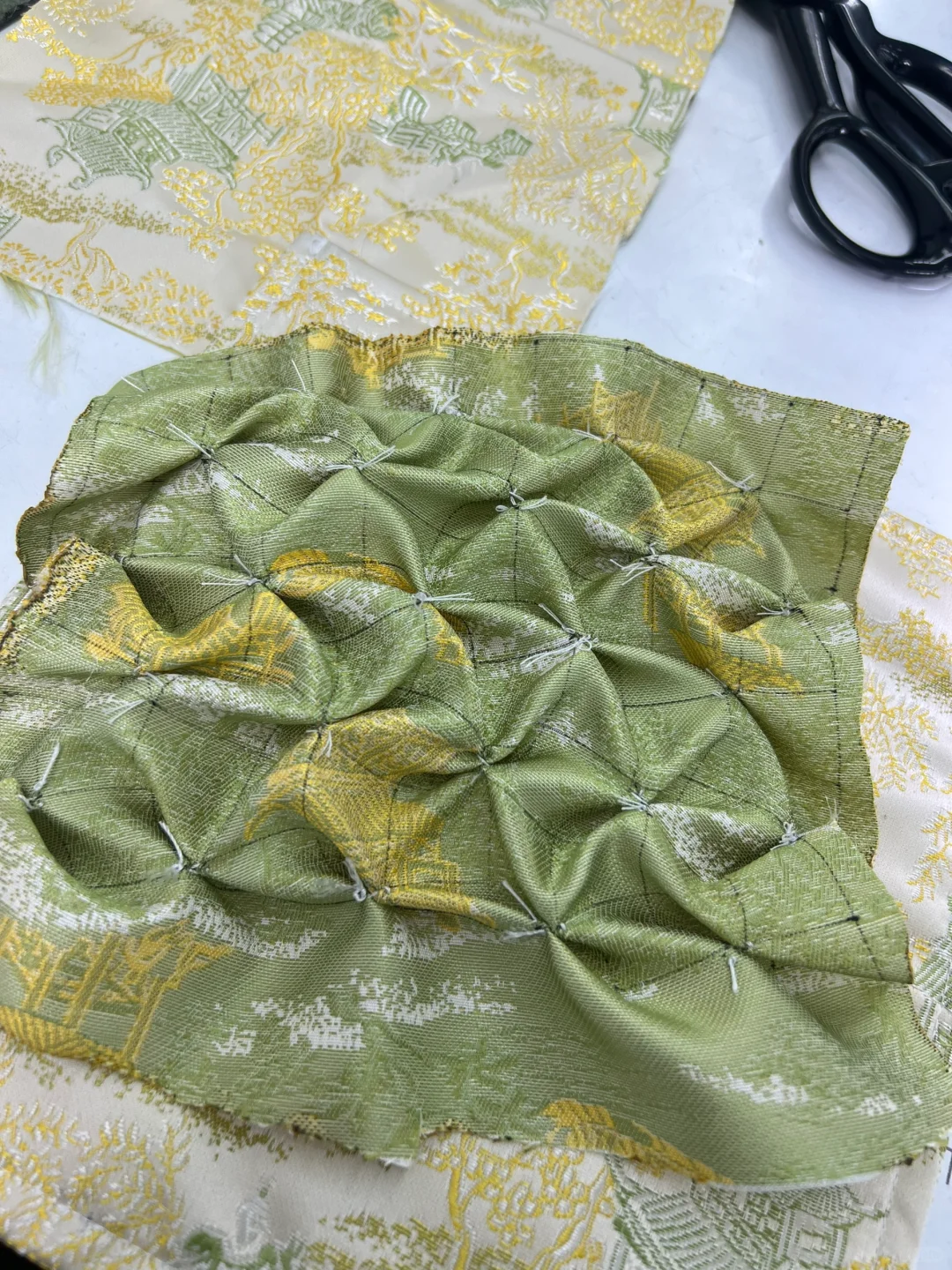 面料再造—抽褶工艺