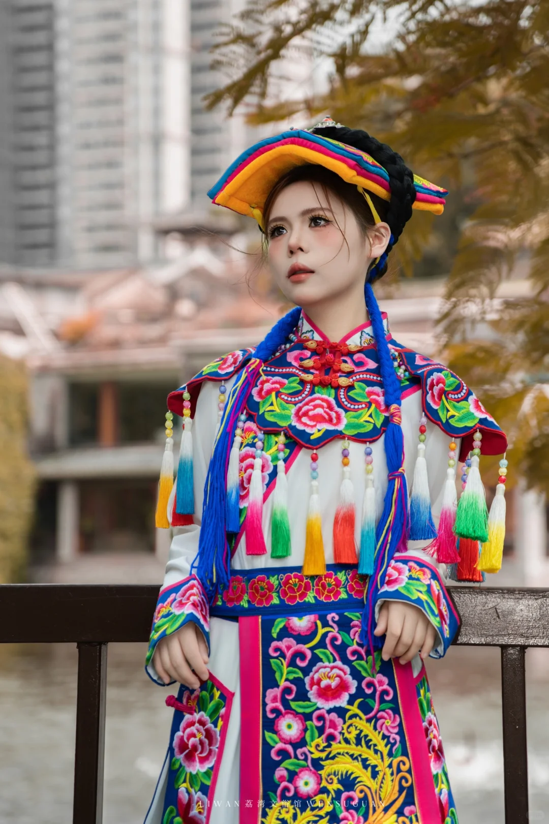 羌族｜云朵上的霓裳 指尖的图腾