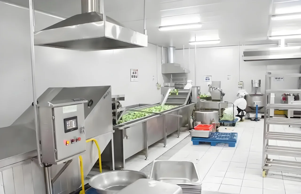 揭秘中央厨房:设备与技术如何协同工作