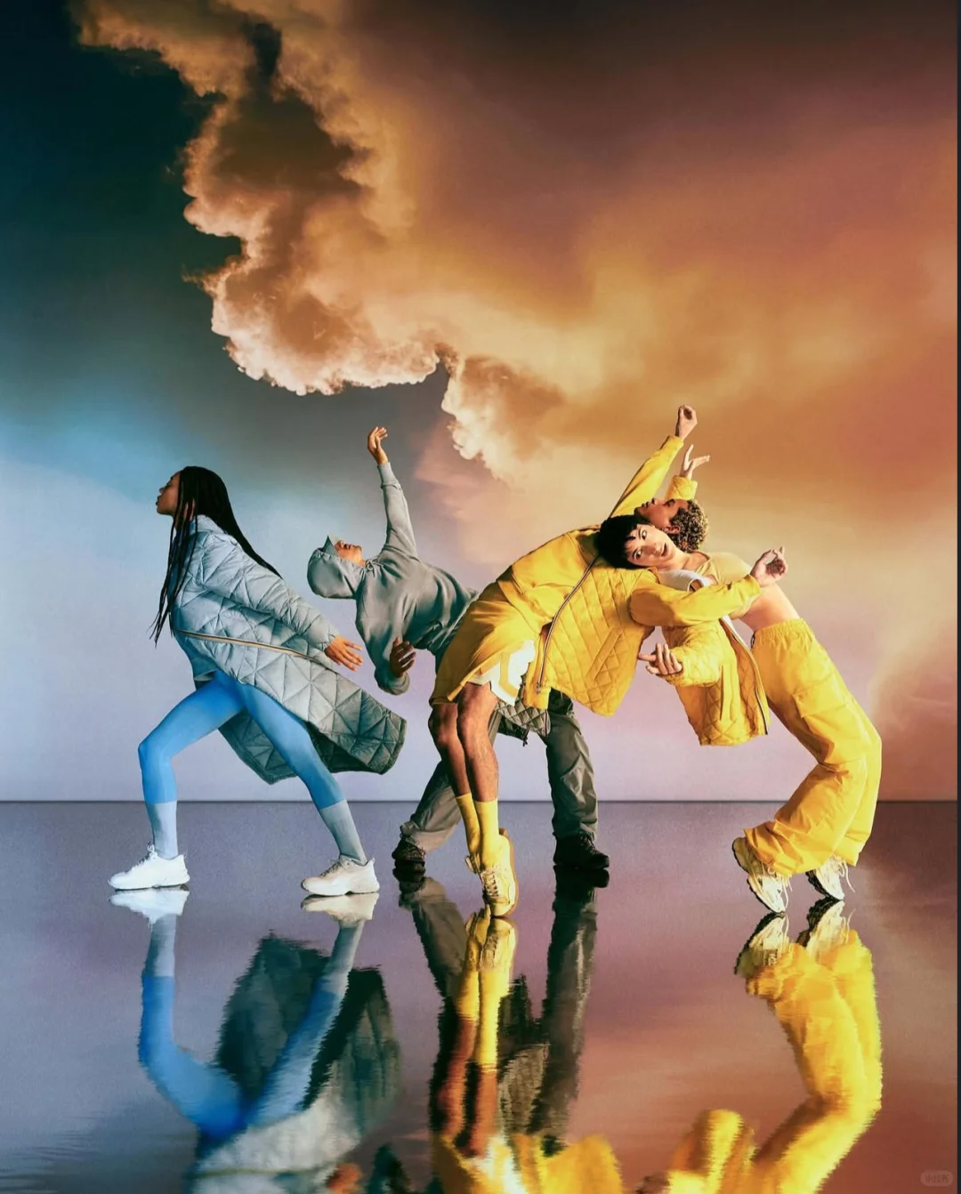 审美积累|把「束缚与生长」拍进了时尚的骨血