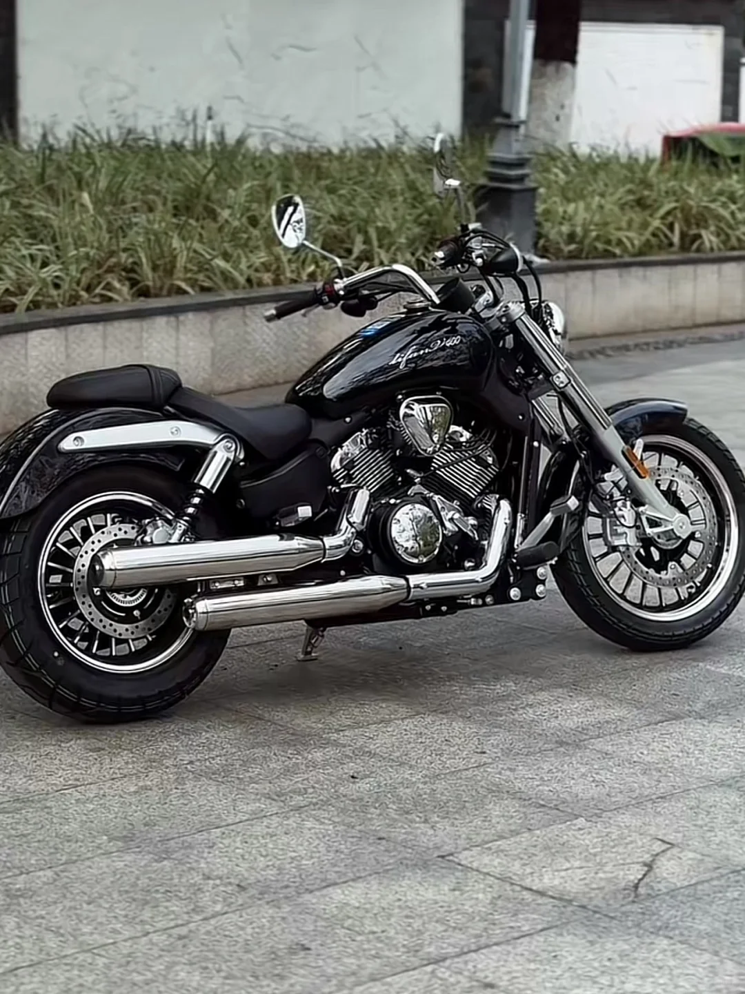 每天了解一台车:V 400 ?️