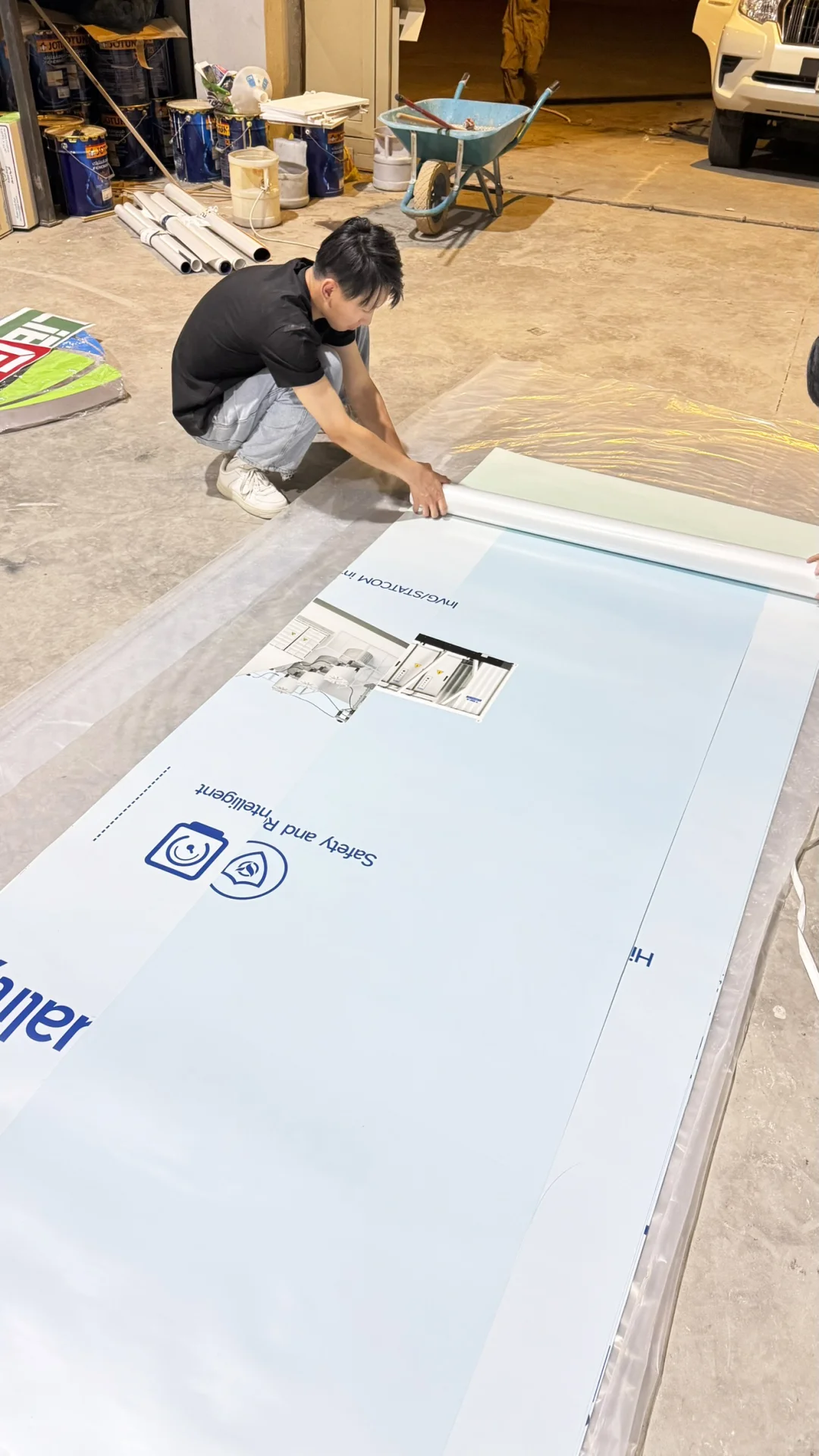 多团队交叉作业，我们协调自如