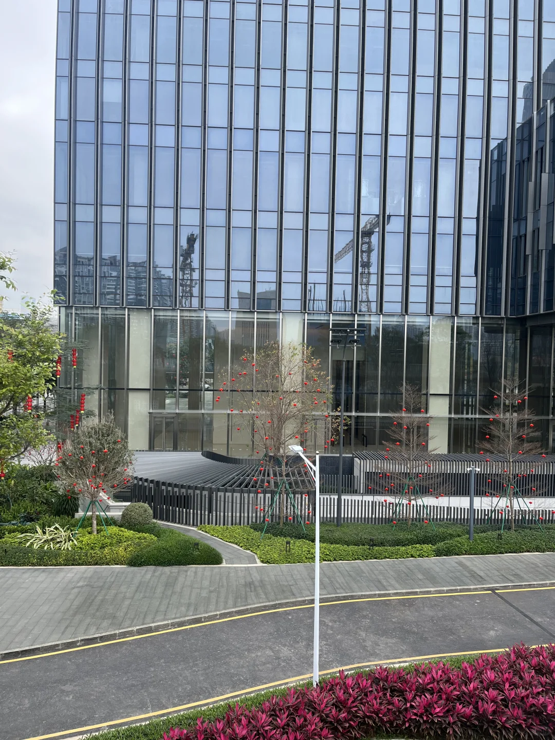 玻璃幕墙超白高透（无LOW-E）的“执念”