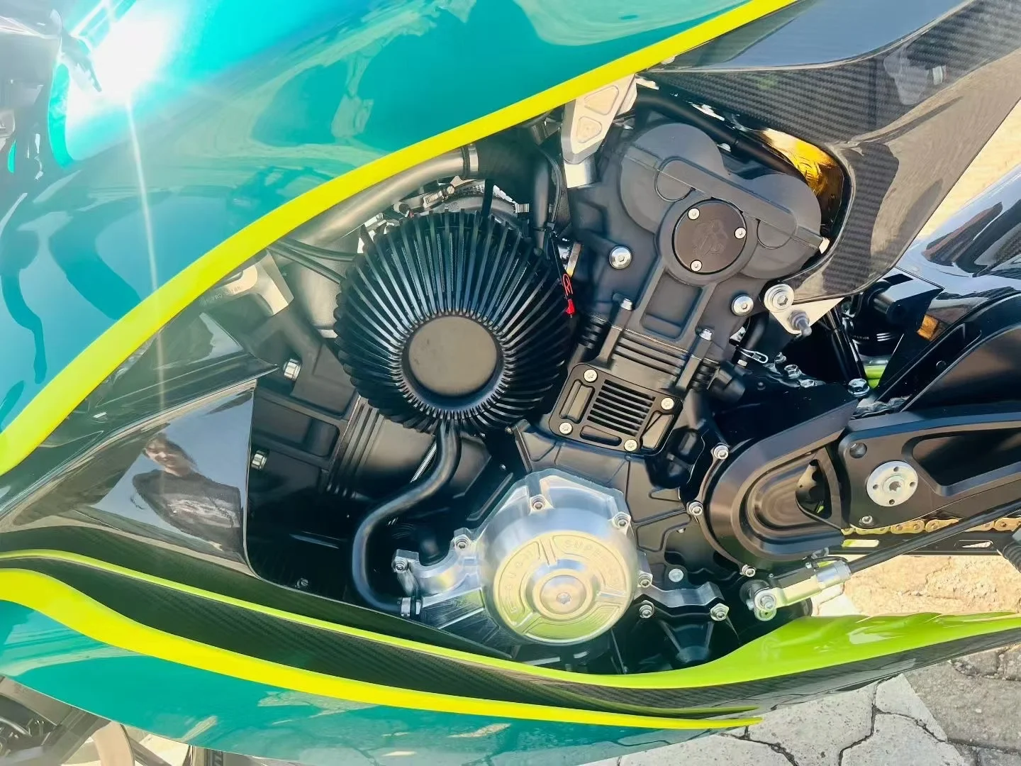 阿斯顿·马丁 AMB 001 Pro惊现国内