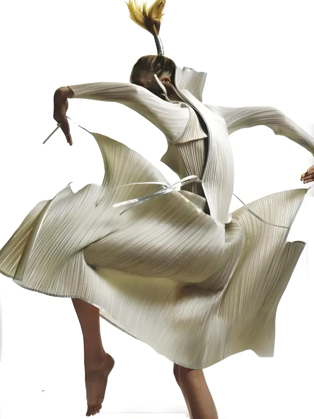 三宅一生的褶皱哲学