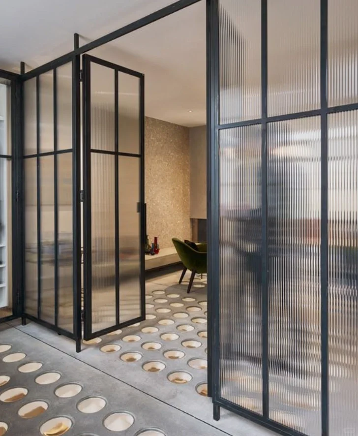 产品设计中的材料应用：玻璃的透明魔法（二）