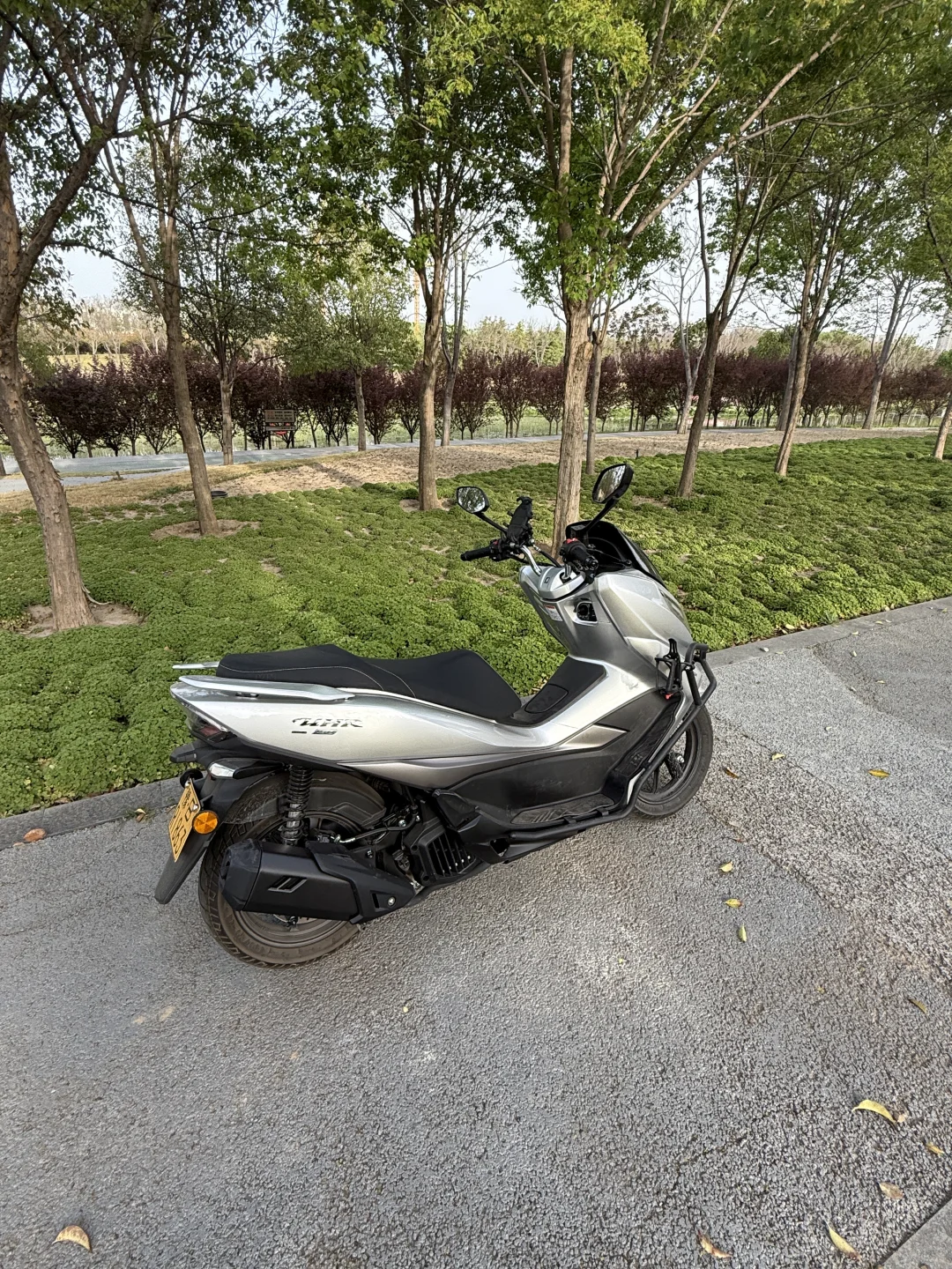 豪爵Uhr150——务实150cc踏板标杆之作