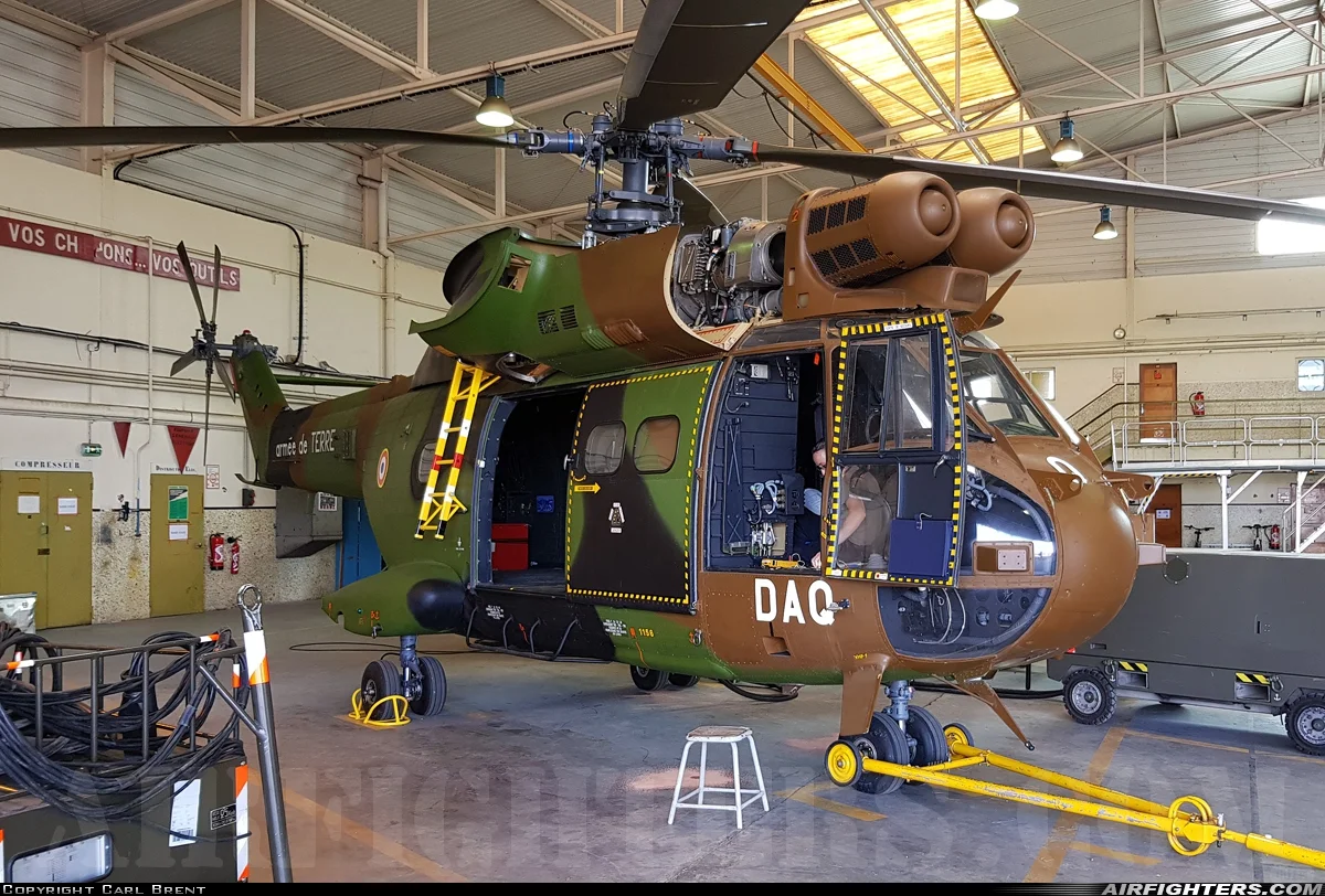 美洲豹SA-330多用途直升机