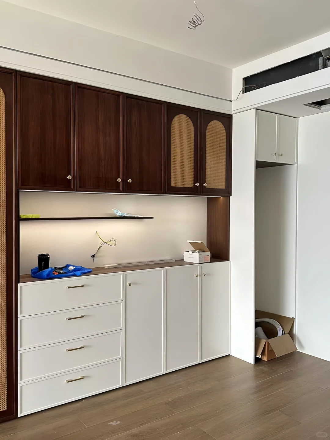 我家的中古风整墙柜?好用到不想换房