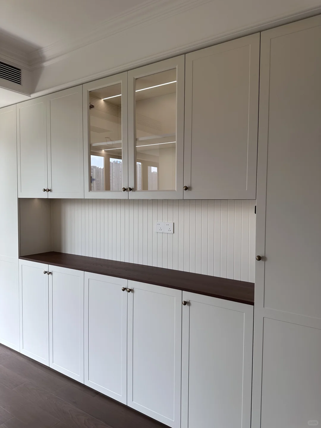 现代轻美式餐边柜这样做！