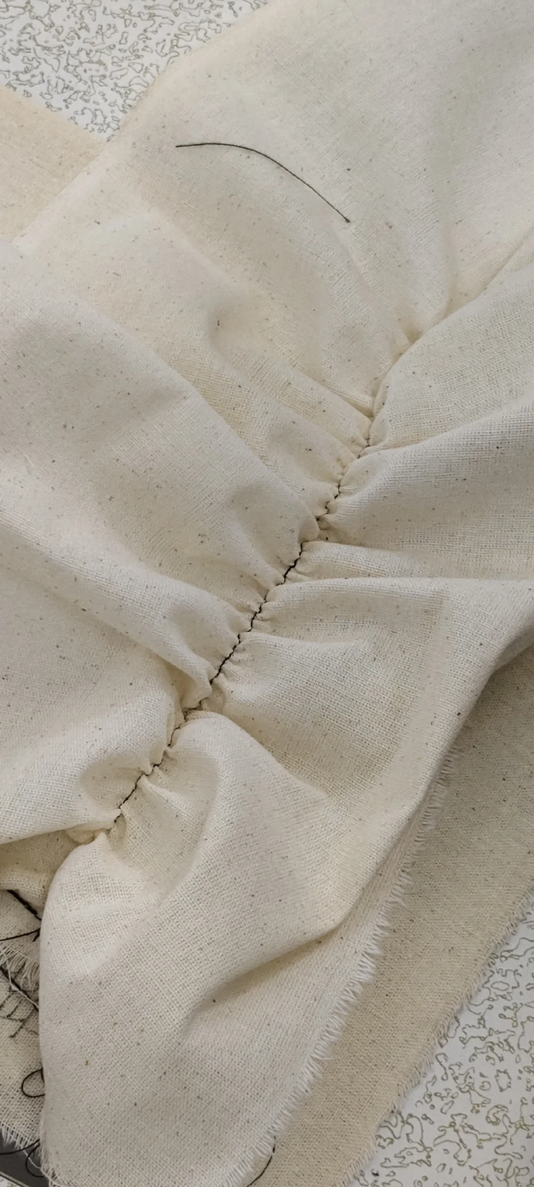 缝纫教程|伸拉式褶皱技法,让布料秒变立体