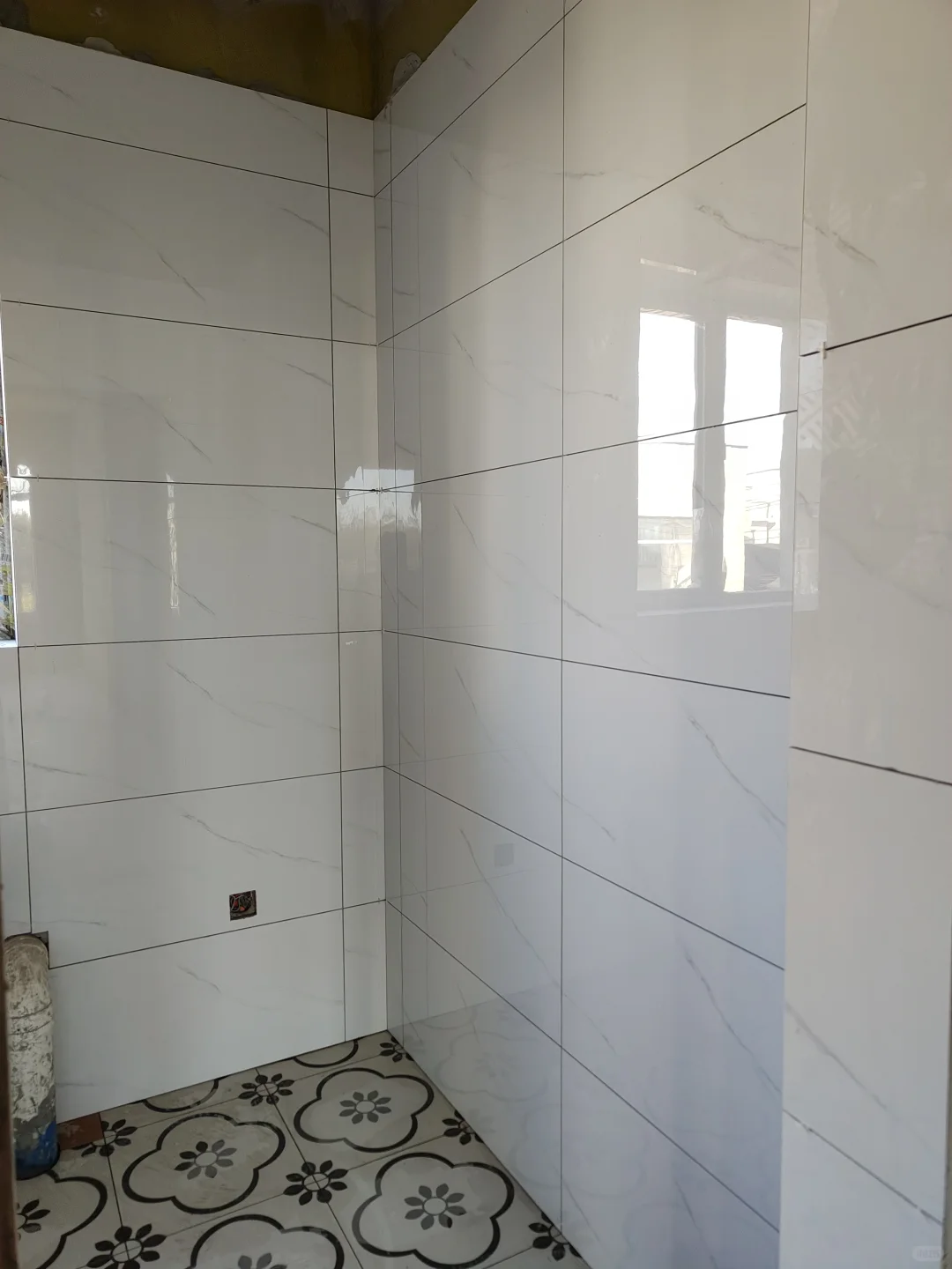 真便宜！6万7搞定全屋520平瓷砖+踏步