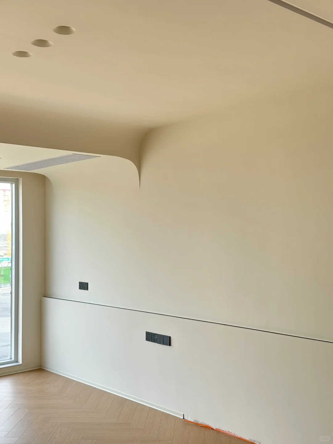 是这个冷门奶油色让我放弃了可可蛋奶！