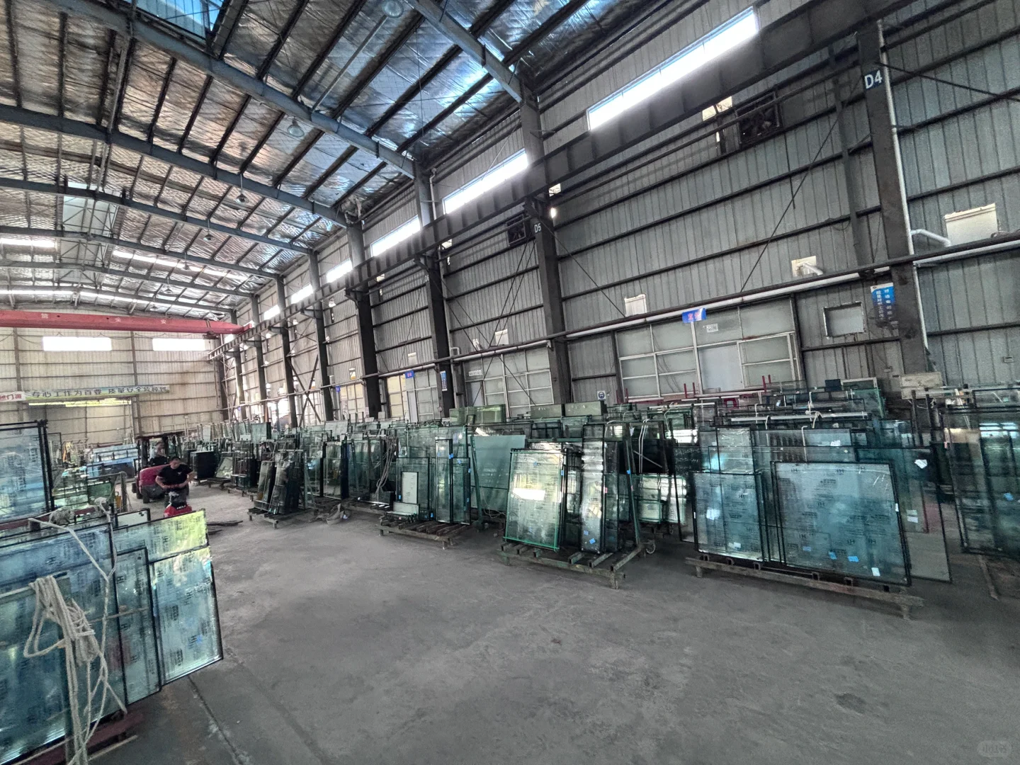 29岁玻璃厂老板，有什么想问的?