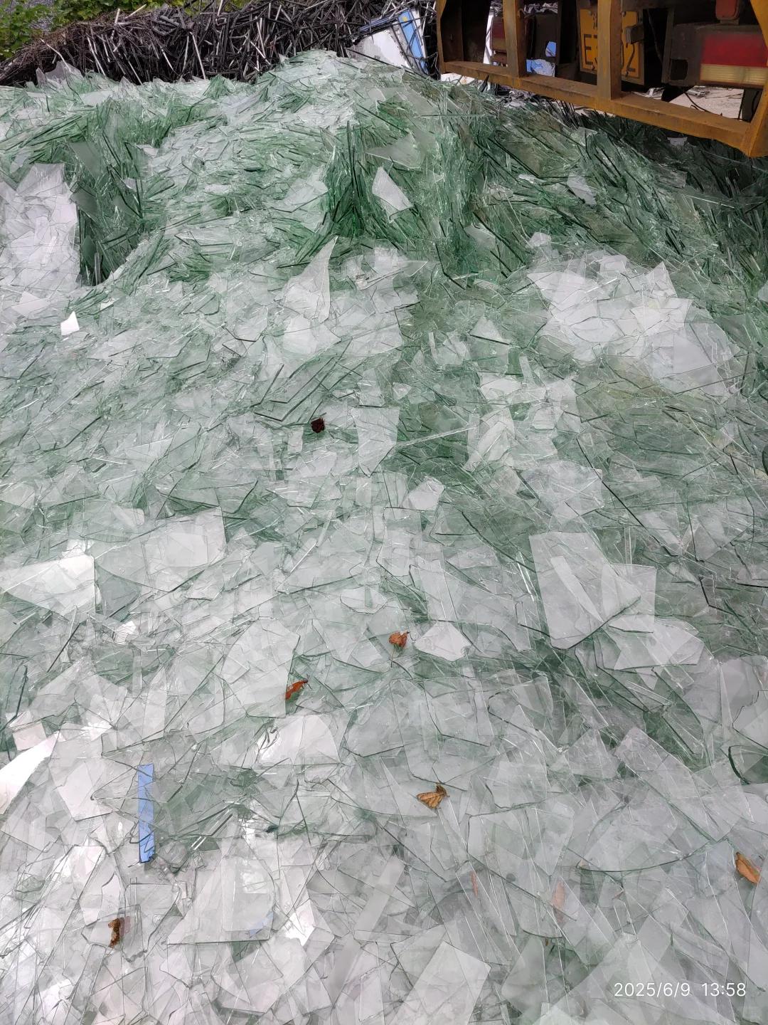 废弃塑料瓶的再生之旅～