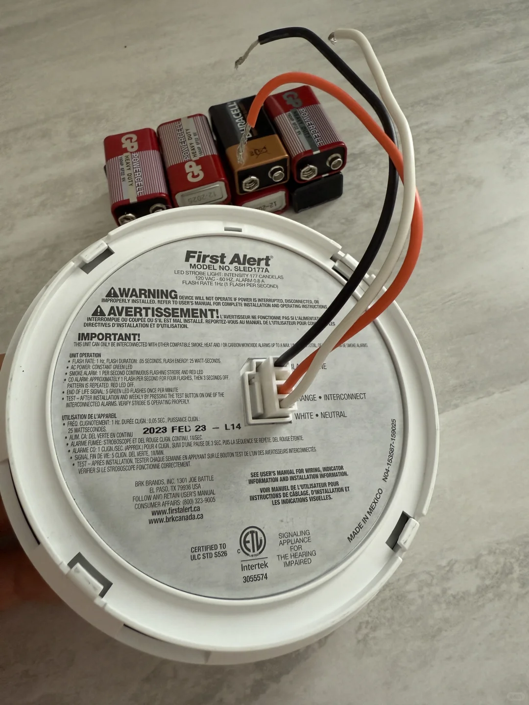 烟雾警报器半夜蜂鸣怎么紧急处理！