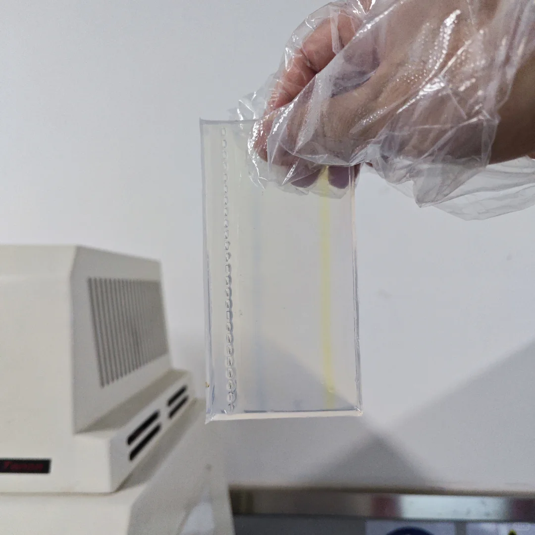 那是一条从雏鸡到牦牛的兽医路