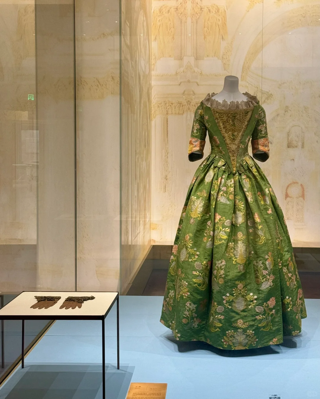 四百年的西方时装