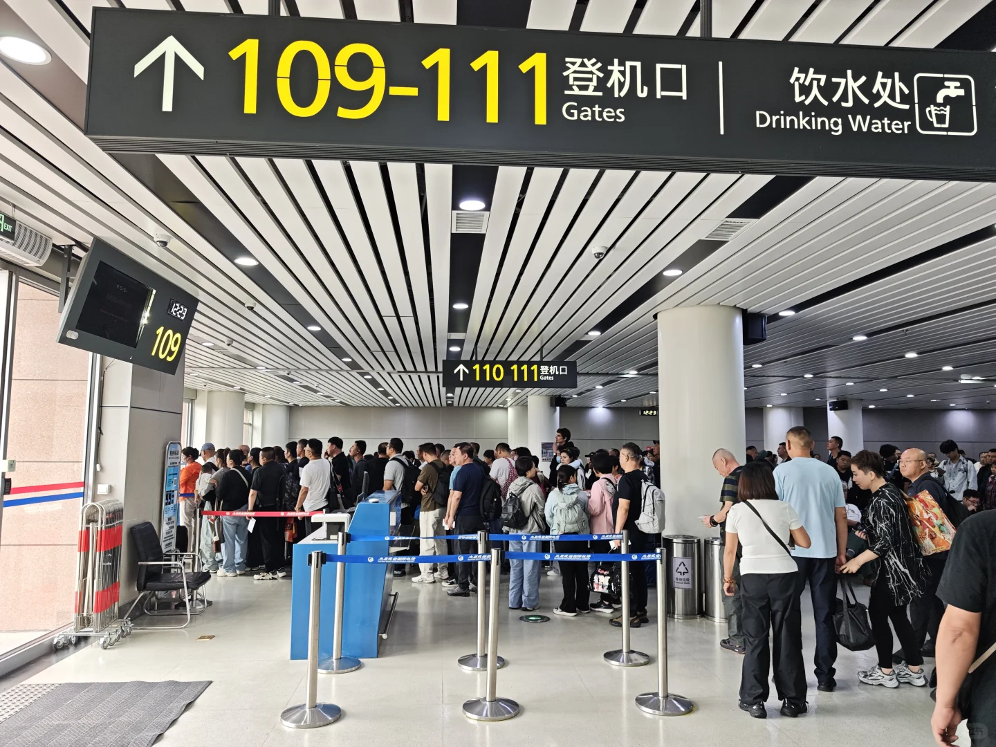 武宿机场坐着海航宽体客机(330)去新疆