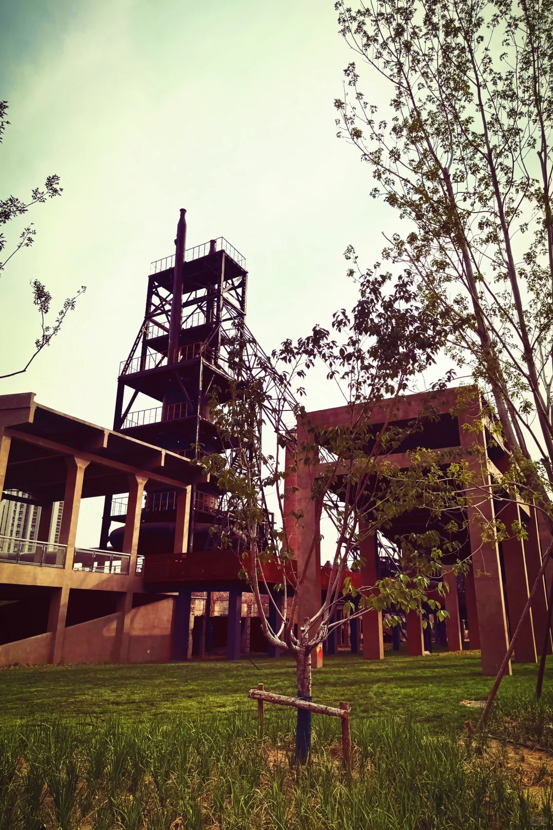 济宁邹城｜铁合金厂工业风公园