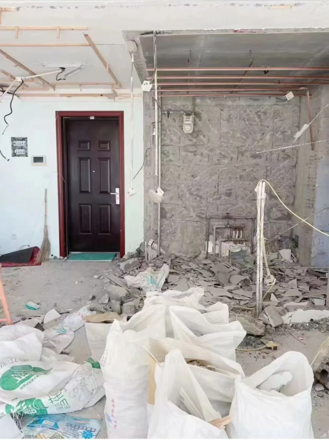 自装｜砸墙如何找到靠谱工人及注意事项