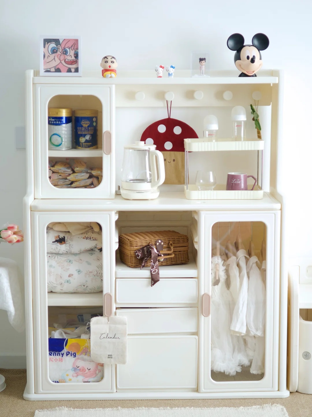 在童话收纳柜里，藏着她的小小世界