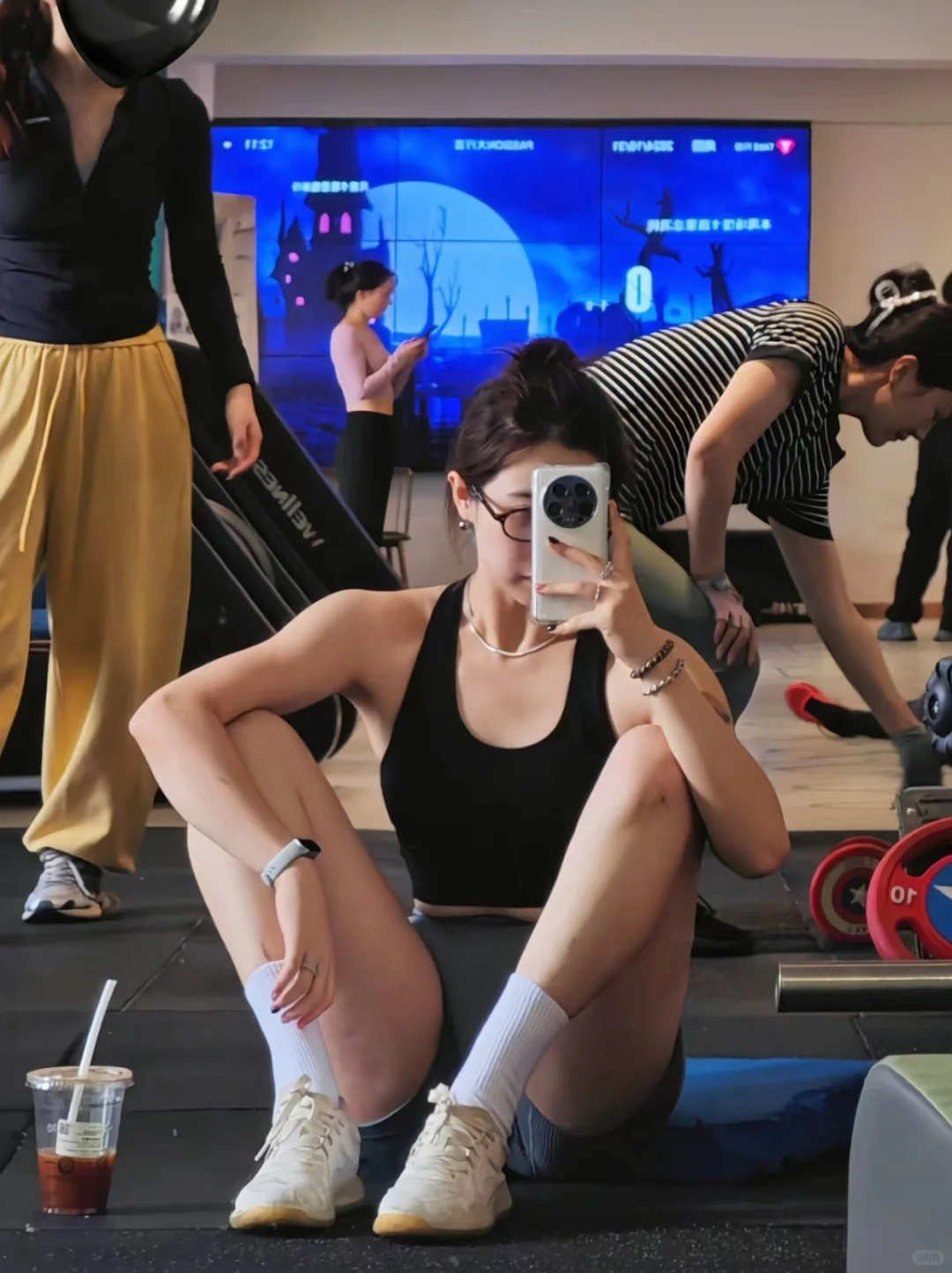 制造业真黑啊！看着差不多的材料价格差3倍