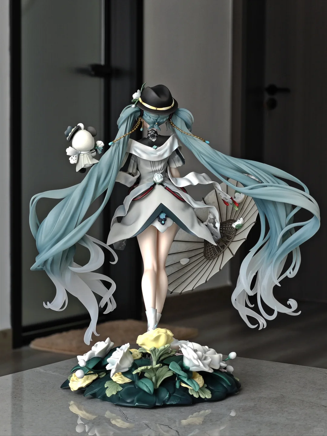 天青色等烟雨，而我在等你....