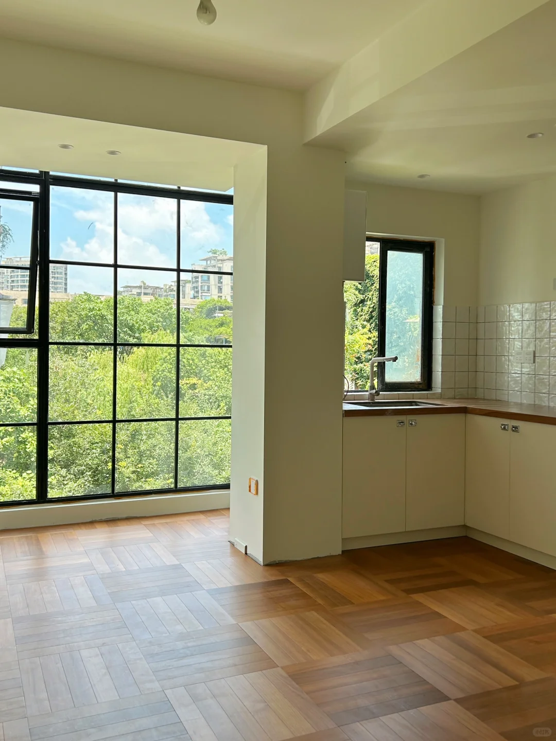 邻居以为我花大价钱刷了艺术漆 ?