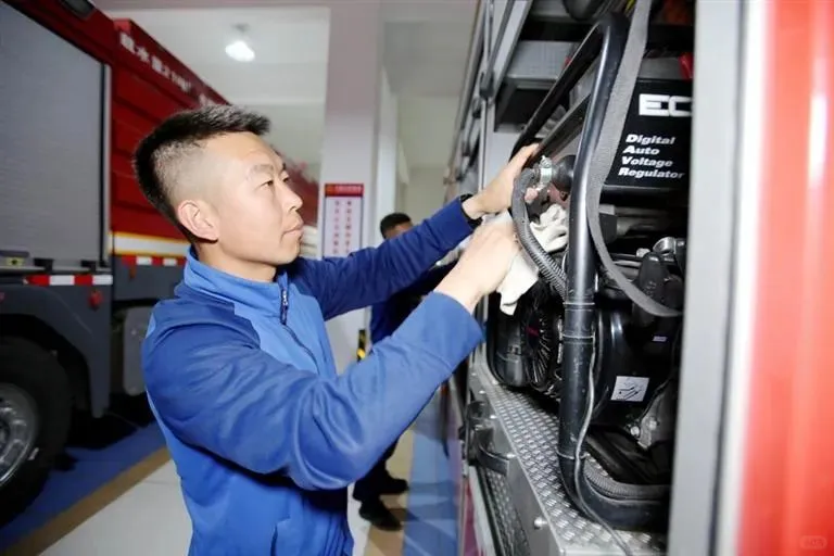 从早到晚!“蓝”朋友的一天