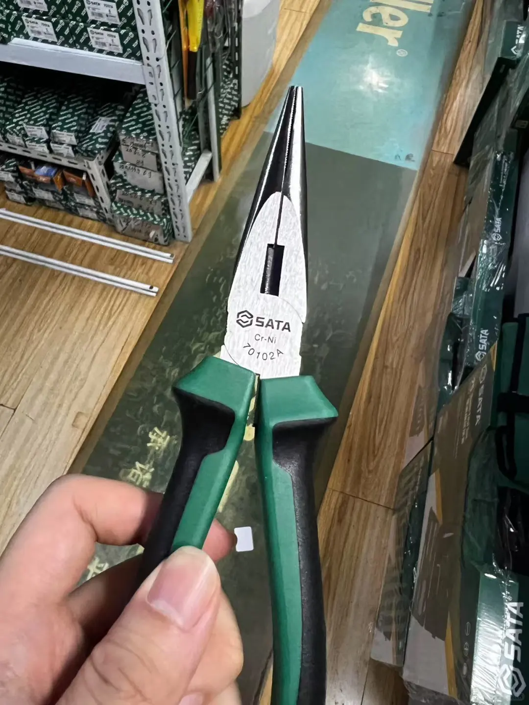 SATA® 尖嘴钳 70101A/70102A系列全新升级