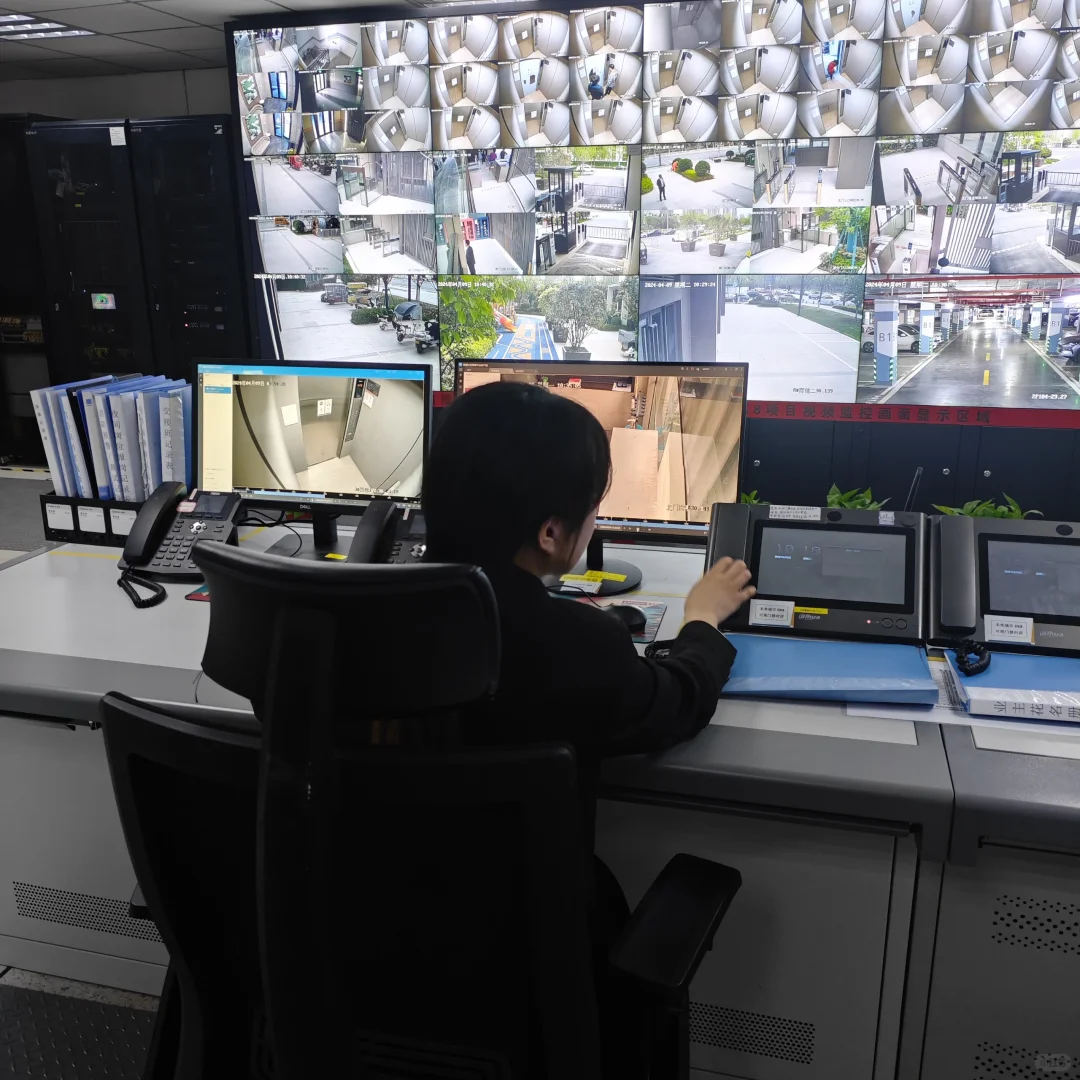 消防监控员如何拨打119？