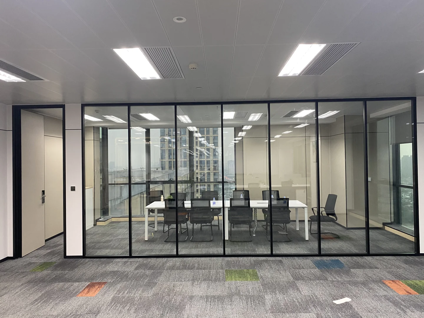 四川成都厂家直销办公室玻璃隔断墙