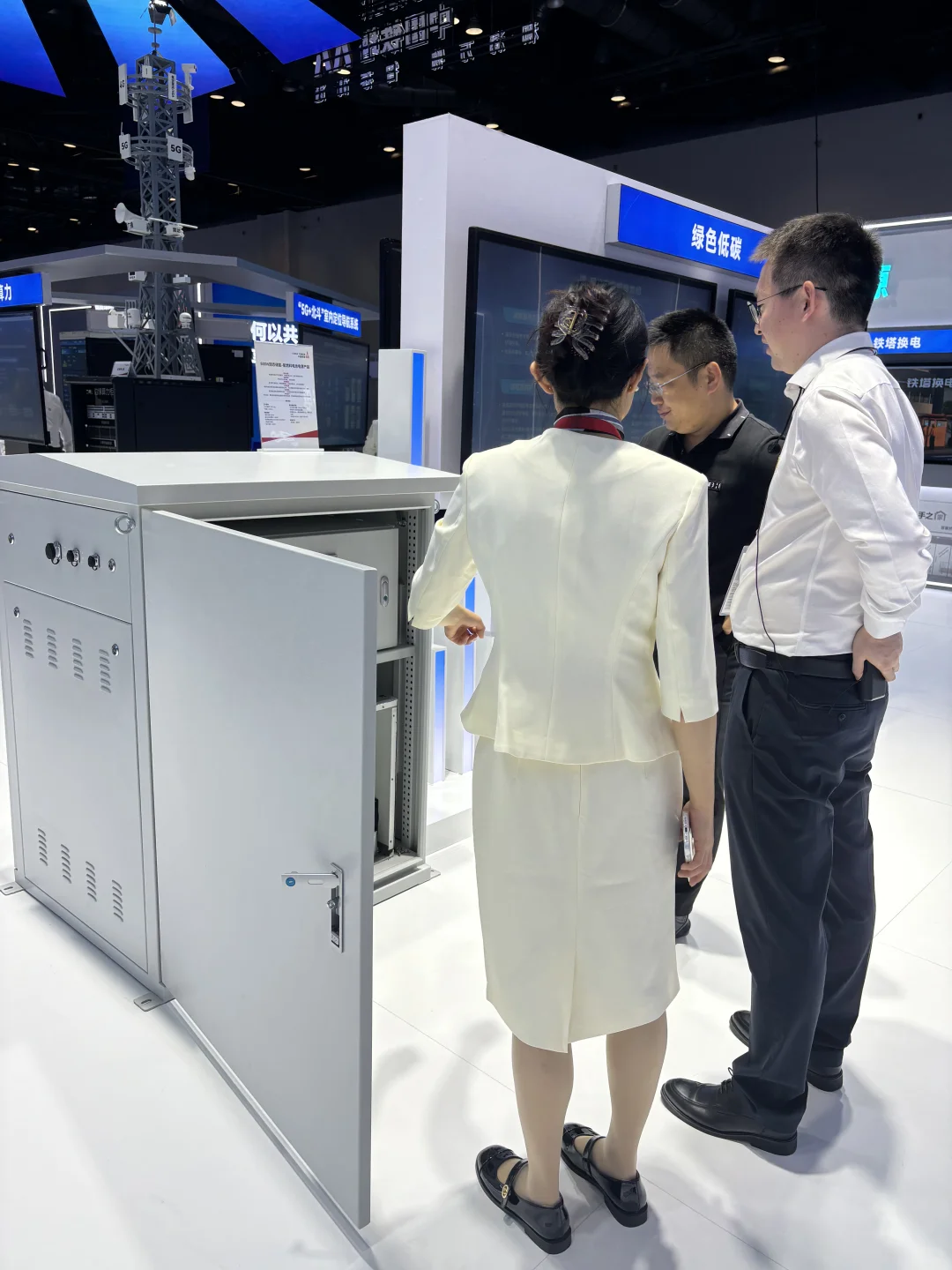 固态合金储氢氢能电源